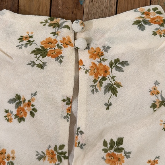 REFORMATION Bettie Top Sz 2 **NWT** - Picture 8 of 12